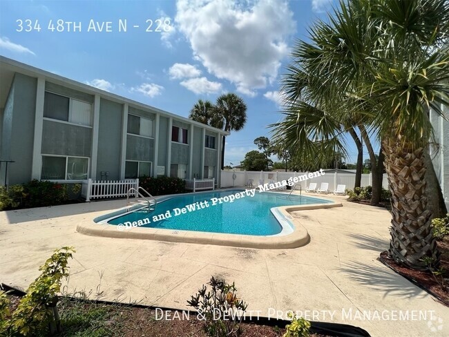 Building Photo - 1/1 Condo in St. Pete - For Rent Unit 228