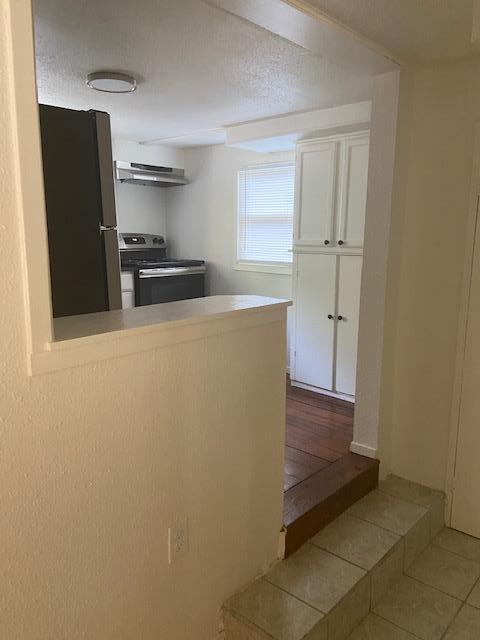 Photo - 417 S Commerce St