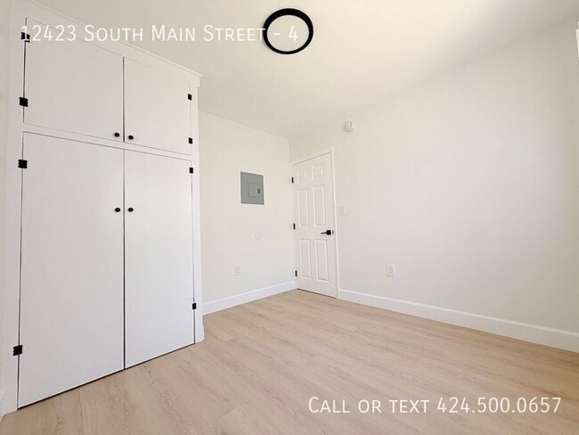 Photo - 12423 Main St Unidad 4