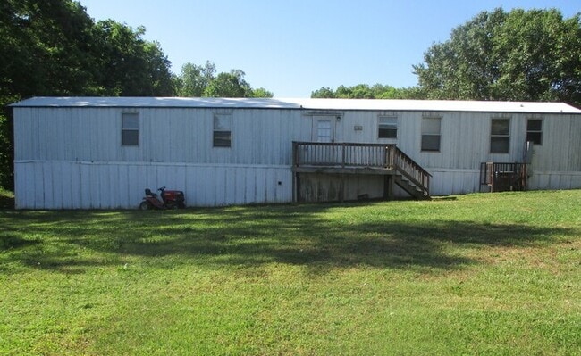 Building Photo - 128 Cypress Ln