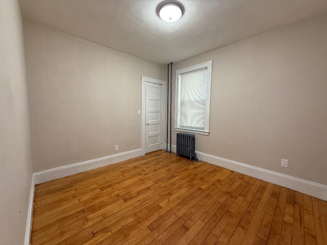 Photo - 28 Pinedale Rd Unit 1