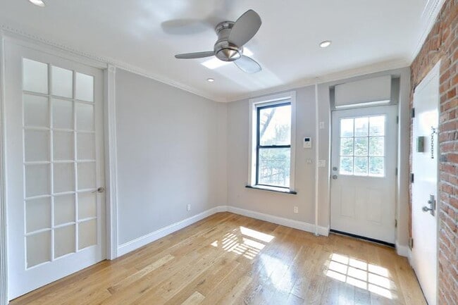 Photo - 179 Essex St Apartment Unit 3