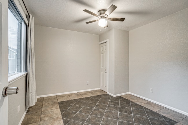 Photo - 13031 Dexter St