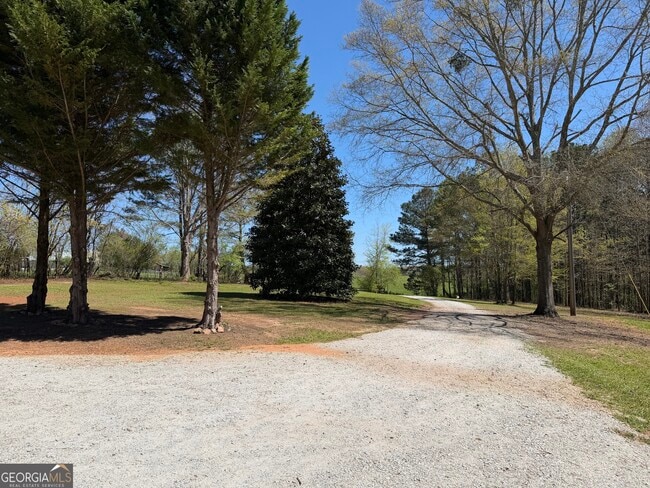 Photo - 1160 Happy Hollow Rd