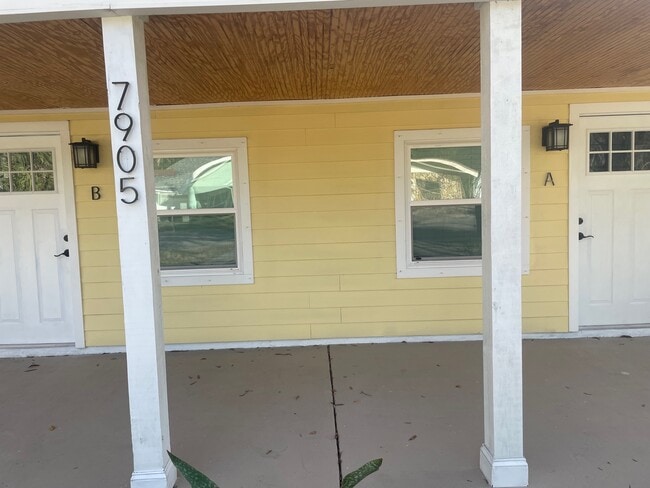 Photo - 7905 N Mulberry St