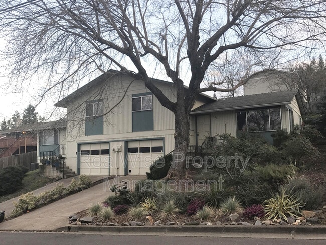 Building Photo - 306 Catalina Dr Rental