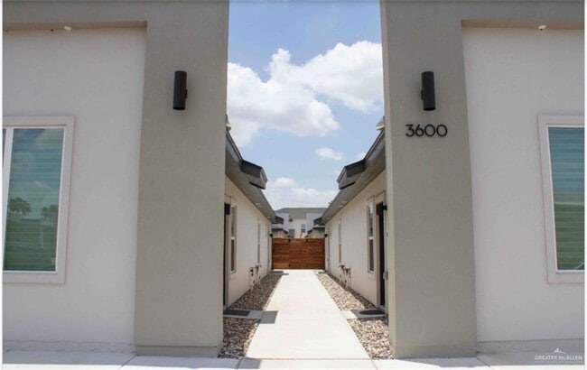 Photo - 3600 Jessica Ln Apartment Unit 2