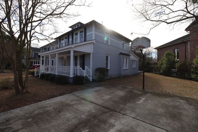 Photo - 3 Bedroom 2 Bathroom House for Rent