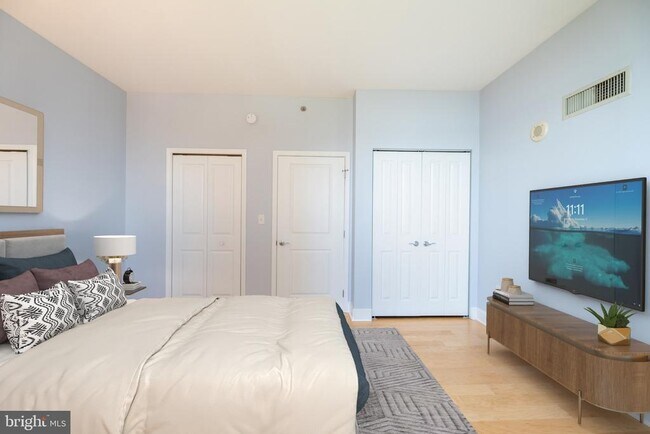 Photo - 901 N Penn St Unit P707