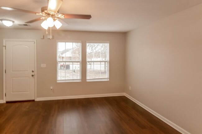 Photo - 10060 Nolton Cir