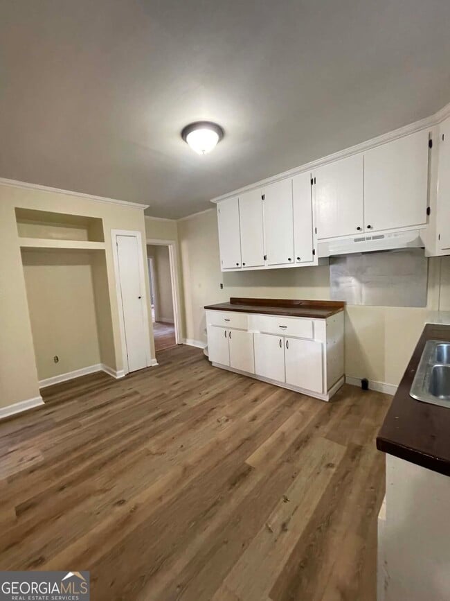 Photo - 209 West Dr
