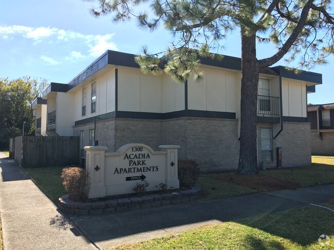 Building Photo - Acadia Park Apartments