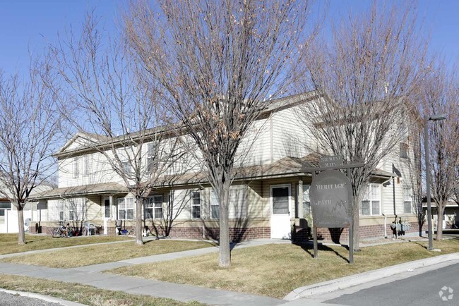 Photo - Heritage Path Apartments