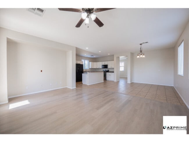 Photo - Experience Refined Desert Living In This Exquisite 3/2.5 Residence In Glennwilde, One Of Maricopa's