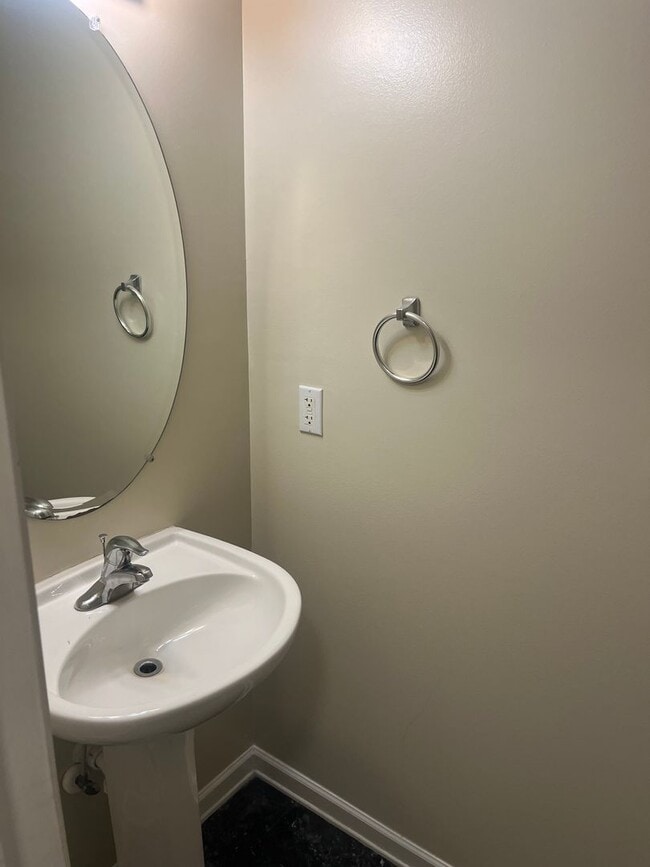 Photo - Available now. Grat 3BR/2.5 BA Townhome in Oak Bluff!