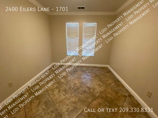 Photo - 2400 Eilers Ln