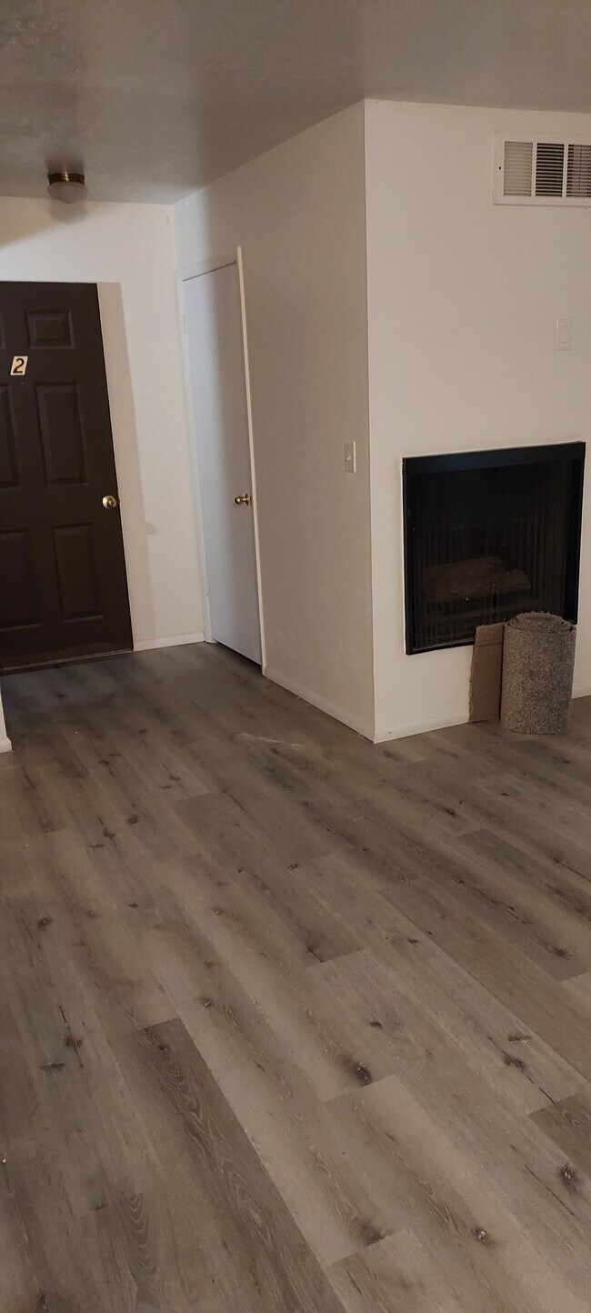 Photo - 1556 W 1650 N Unidad Sons Apartments