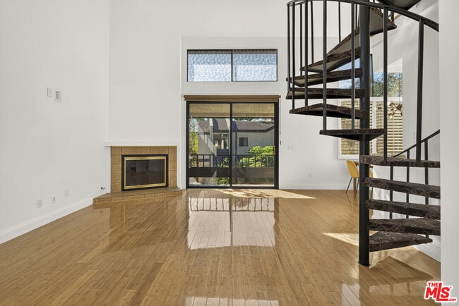 8701 Falmouth Ave Unit 202