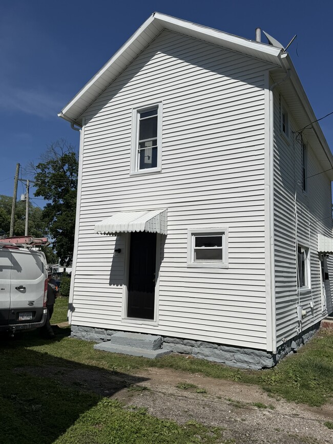 Building Photo - 51 Mill St