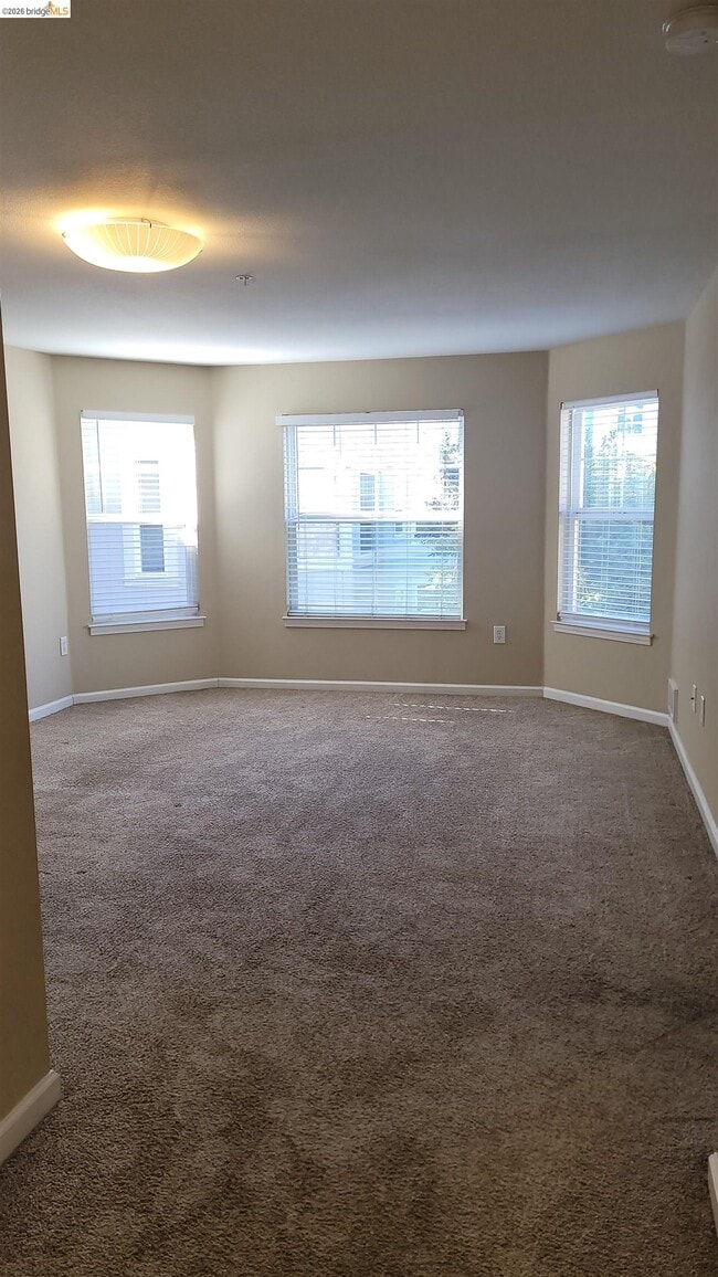 Photo - 555 10th St Unit 312