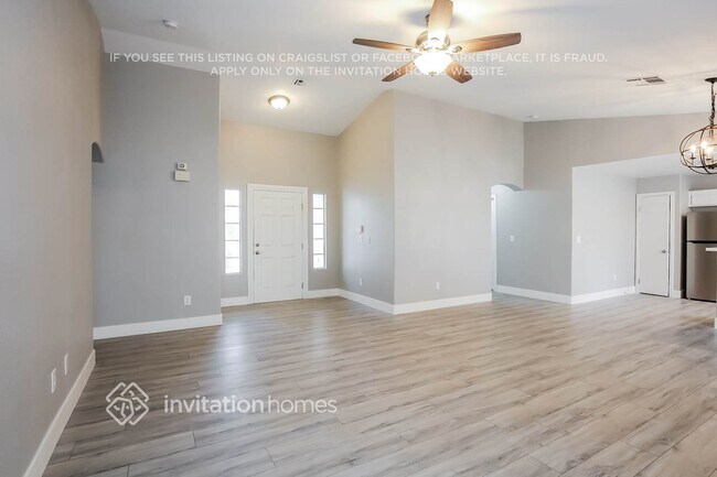 Photo - 5332 Acacia Grove St