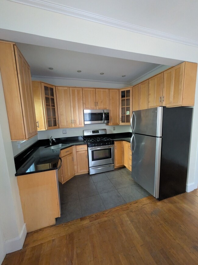 Photo - 22 Eastburn St Townhome