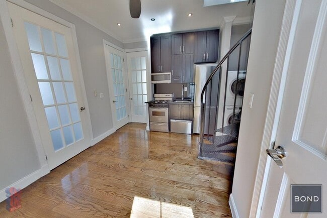 Building Photo - 314 E 106th St Unit 25 Rental
