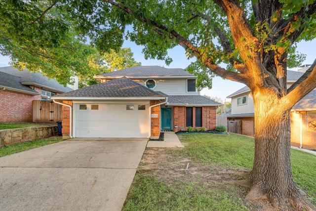 Building Photo - 1504 Ashwood Ln
