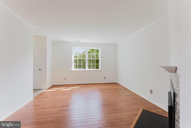 Photo - 2725 S Walter Reed Dr Unidad B