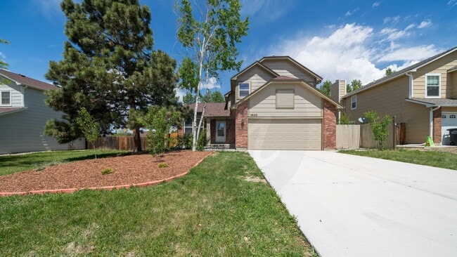 Building Photo - Updated two story in Stetson Hills