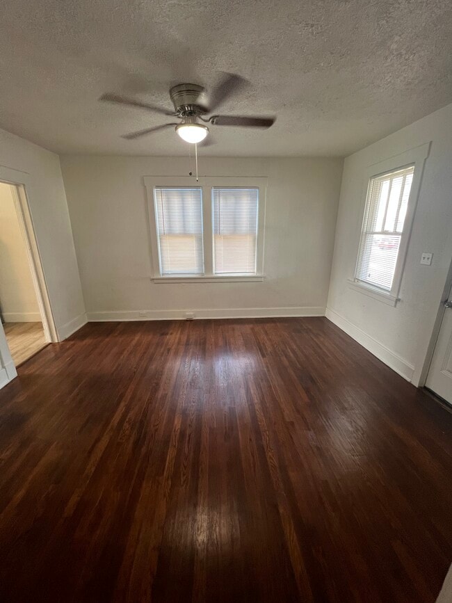 Photo - 406 22nd St Unit 412