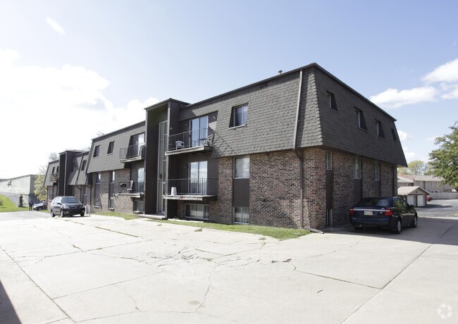 Photo - ZZ Westland Arms Apartments