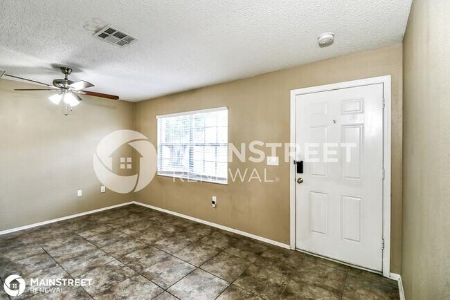 Photo - 11119 Mayflower Rd, Spring Hill, FL 34608