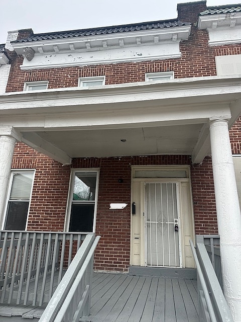 Building Photo - 4 Bedrooms for ONLY $1350.00