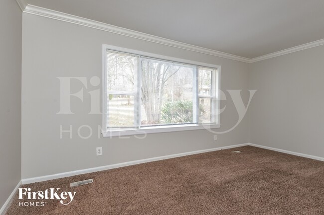 Photo - 212 Sam Pate Dr