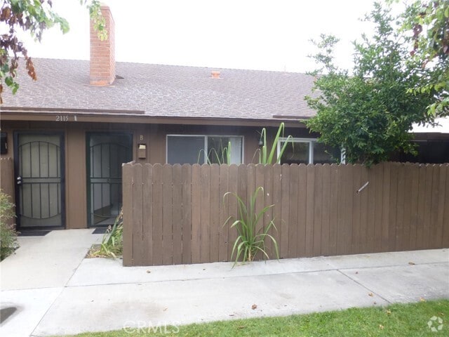 Building Photo - 2115 Broden St Unit B Rental