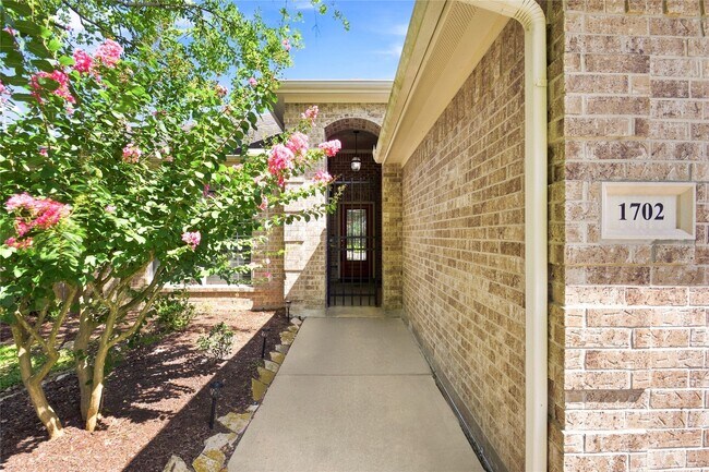 Photo - 1702 Fantasy Woods Dr