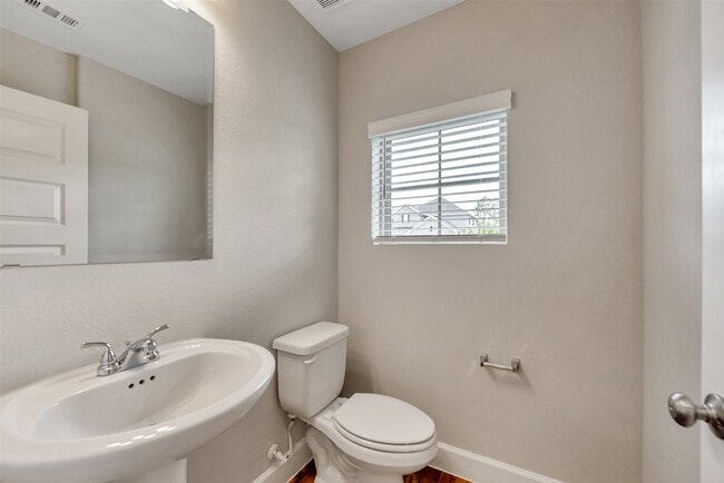 1328 Wicklow Frst St