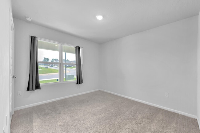 Photo - 5631 Guinevere Ln