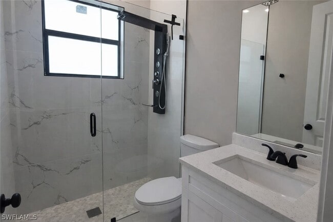 Photo - 3208 31st St W