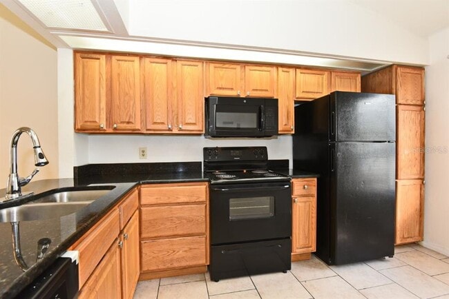 Photo - 2809 Waxy Willow Ln