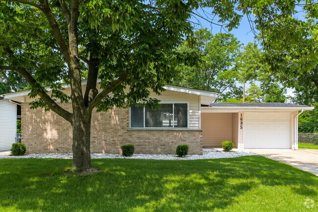 Building Photo - 1635 Trotterway Dr Rental