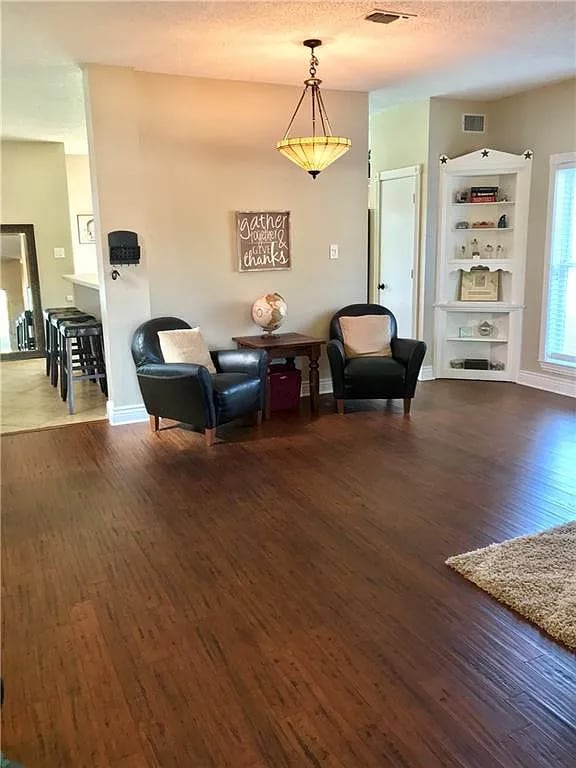 Photo - 10605 Bachman Dr