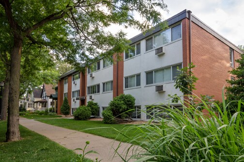 Photo - 2832 Humboldt Ave S.