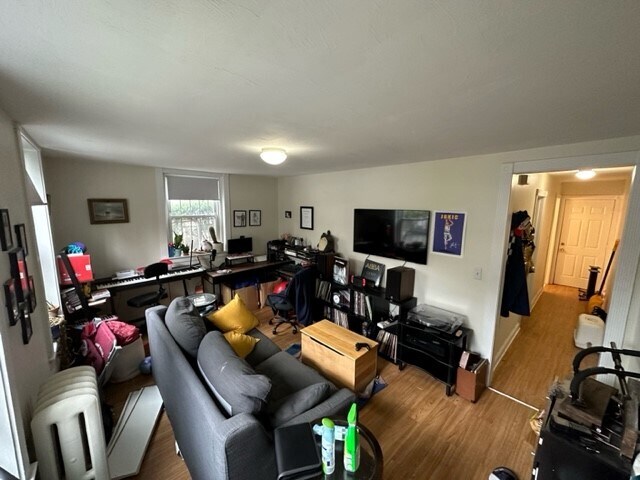 Building Photo - 317 Allston St