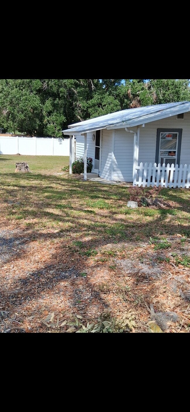 Photo - 111 Laura St