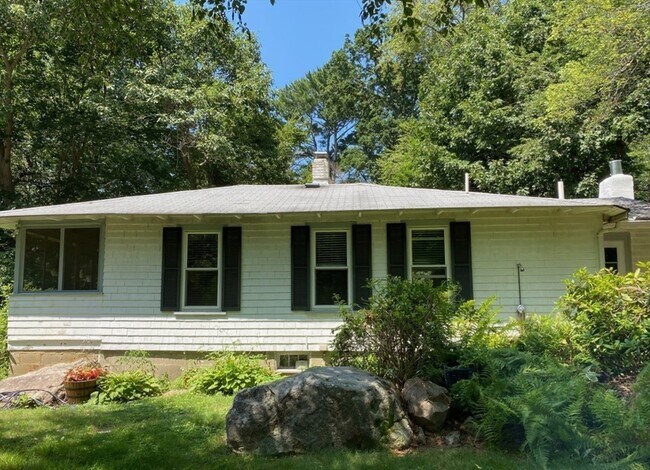 Photo - 8 Emily Ln Casa