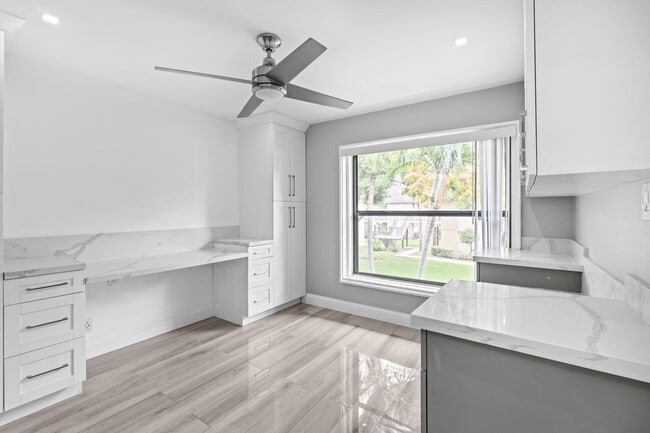 Photo - 149 NW 70th St