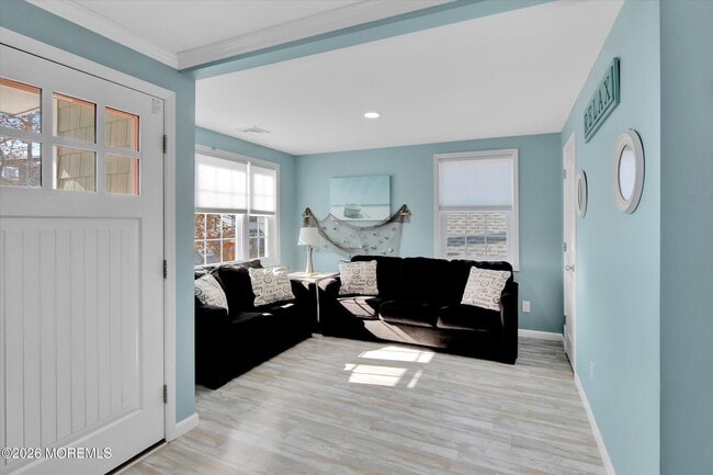 Photo - 222 Hiering Ave