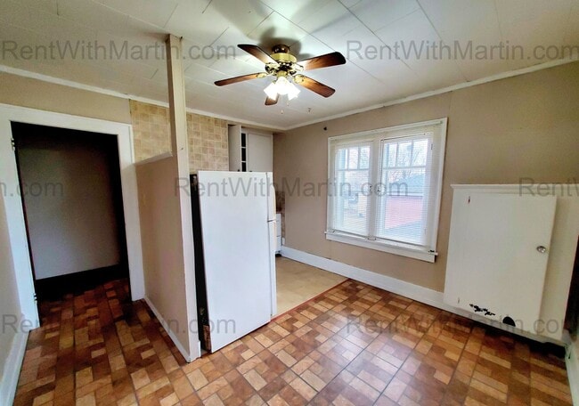 Photo - 808-810 W 2nd St Unit 1